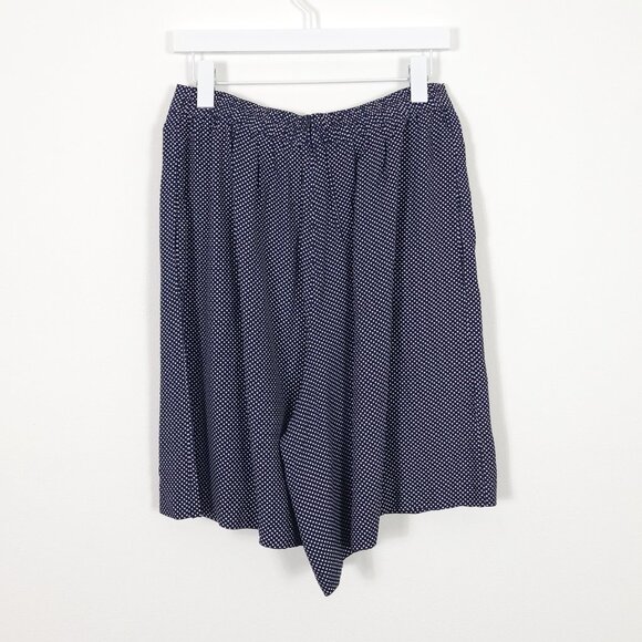 Vintage Polka Dot High Waisted Shorts Made in USA - Picture 6 of 6